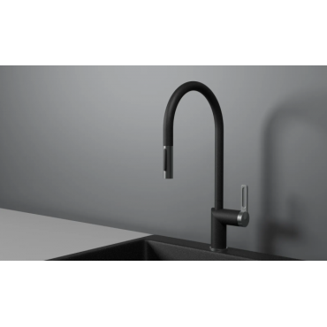 Смеситель для кухни Granula Quarz 8172 черный Смеситель для кухни Granula Quarz 8172 черный